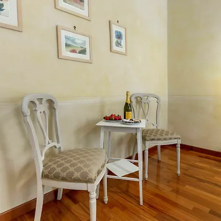 Bb Charme - San Lorenzo Apartment *